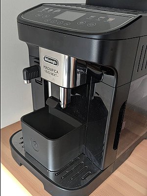 Контейнер для воды DeLonghi Magnifica Evo Next 2