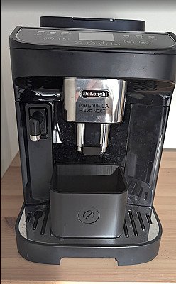 Контейнер для воды DeLonghi Magnifica Evo Next 5