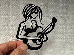 Декор для дома Девушка с гитарой 2