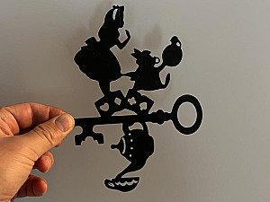 Декор настенный Алиса в Стране Чудес 2