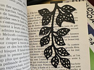 Закладка для книг Листья Вороного 2