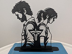 Декоративная фигурка Джоэл и Элли из The Last of Us 3