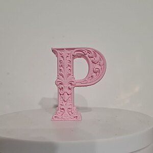 Декоративная буква P в стиле готика барокко 8