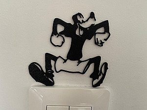 Декор Disney Гуфи для выключателя 2