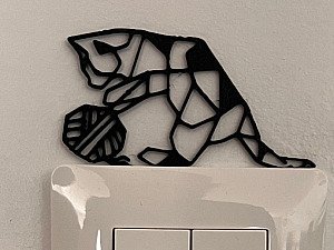 Декор для выключателя Векторный кот с клубком 3
