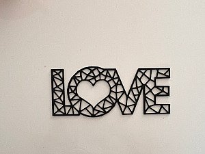 Настенный декор LOVE 3