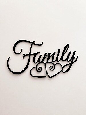 Декор для дома Family с сердцами 4