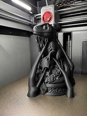 Статуэтка Necro Gecko Череп и розы 9