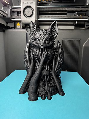 Статуэтка Necro Bat – Летучая мышь на черепе 9