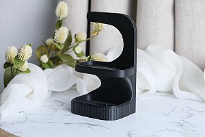 Минималистичная подставка для украшений 4