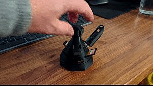 Вращающийся органайзер для SD и USB накопителей 3
