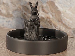 Декоративный лоток с кроликом на пне 3