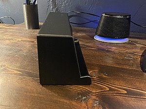 Подставка для iPhone с беспроводной зарядкой 4