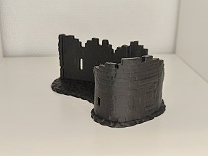 Разрушенная стена замка и башня для настольных игр 5