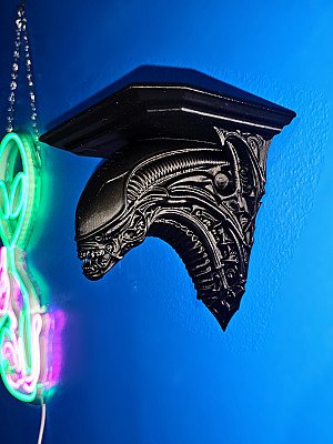 Кронштейн для полки Ксеноморф Alien 2