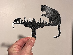 Декор настенный Кошка и мышь играют в шахматы 2
