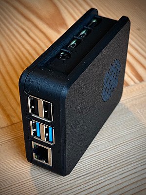Корпус для Raspberry Pi 4B 2