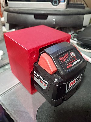 Держатель для аккумулятора Milwaukee M18 9.0Ah 3