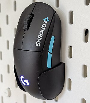 Держатель для мыши Logitech G Pro Superlight на IKEA Skadis 3