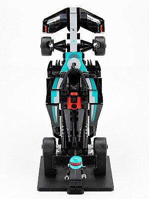 Вертикальная подставка для F1 Speed Champions 10